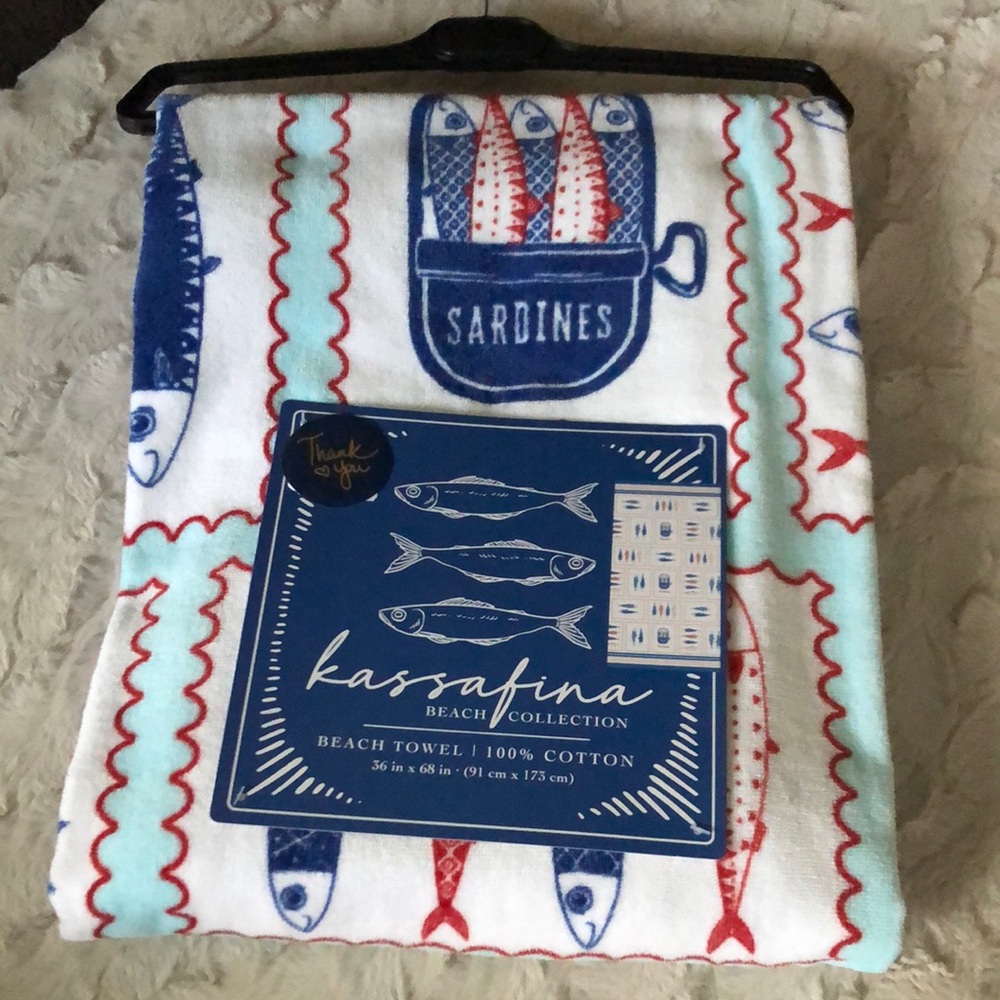 Kassafina Sardine Beach Towel - White, Blue & Red